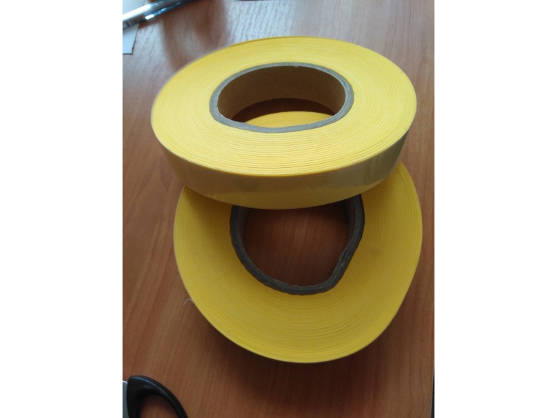 Желтая светоотражающая лента для пошива формы МЧС - 25 мм/100 м